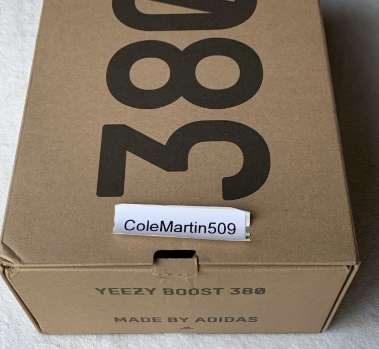 Yeezy 380 Yecoraite Reflective Asia Rare Size 10