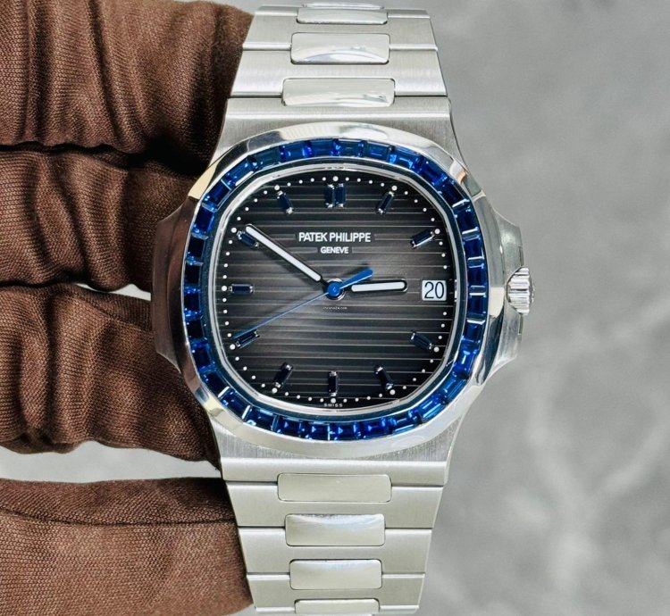Patek Philippe Nautilus 5711 111p-001
