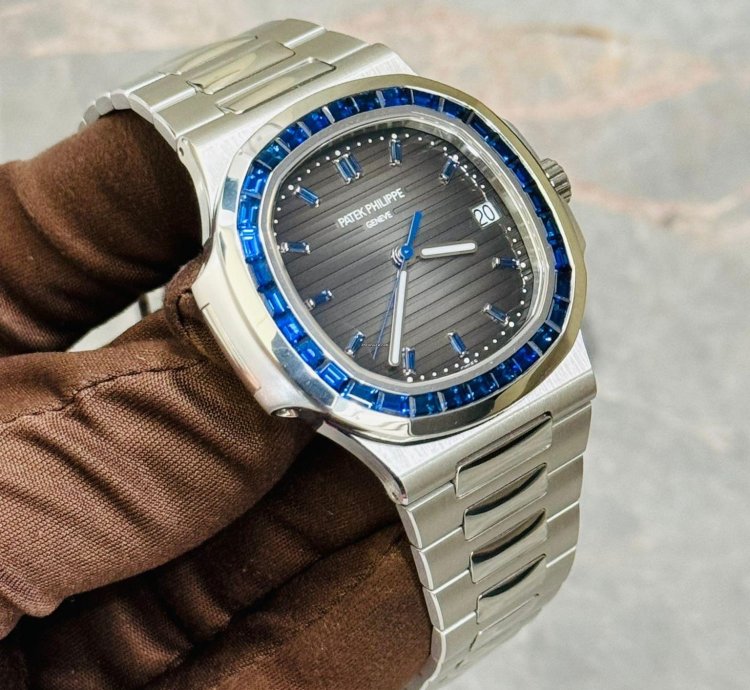 Patek Philippe Nautilus 5711 111p-001