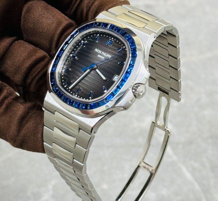 Patek Philippe Nautilus 5711 111p-001