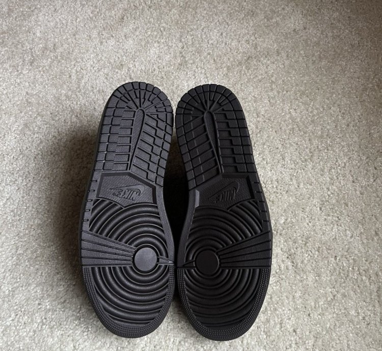 Air Jordan 1 Low Travis Scott Velvet Brown