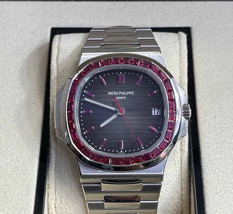 Patek Philippe Nautilus 5711 112p-010 Platinum Nautilus With Ruby Diamonds Unworn