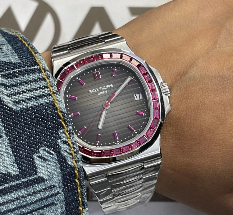 Patek Philippe Nautilus 5711 112p-010 Platinum Nautilus With Ruby Diamonds Unworn