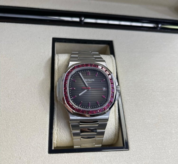 Patek Philippe Nautilus 5711 112p-010 Platinum Nautilus With Ruby Diamonds Unworn