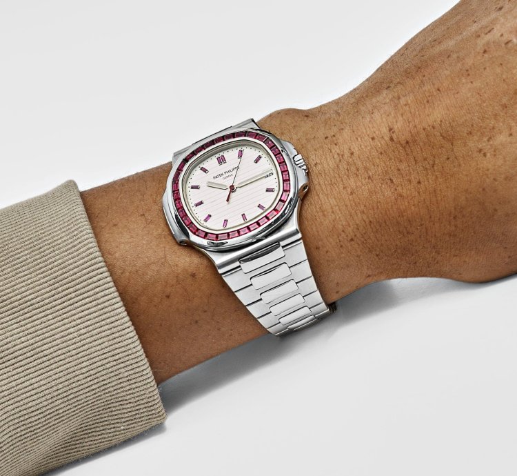 Patek Philippe Nautilus 5711 112p-010 Platinum White Dial Ruby Bezel