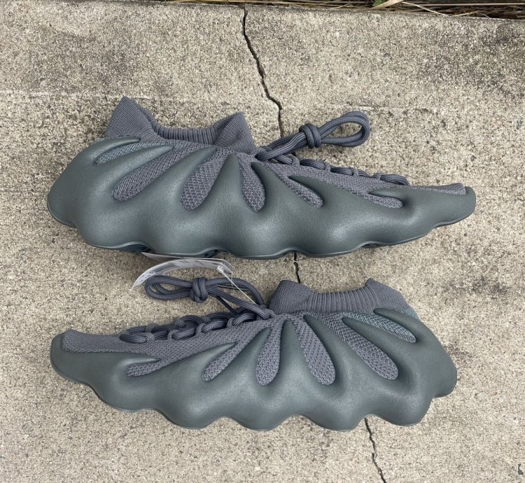 Yeezy 450 Originals