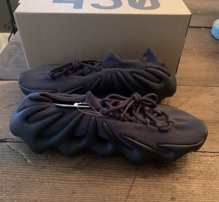 Yeezy 450 Utility Black