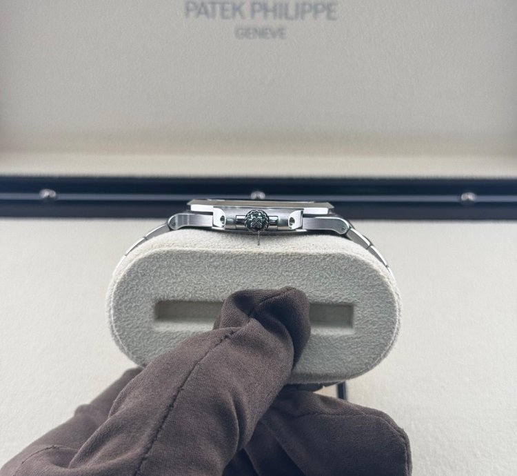 Patek Philippe Nautilus 5711 1a