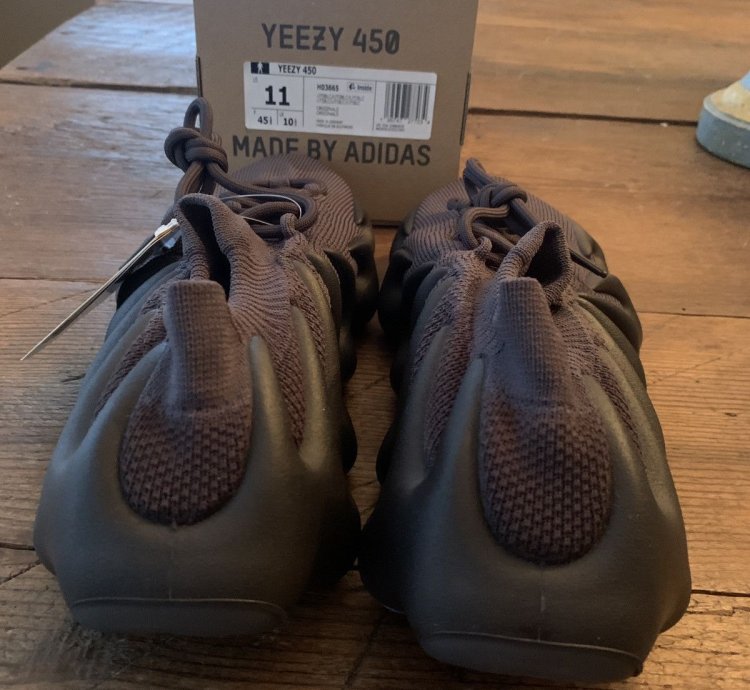 Yeezy 450 Utility Black