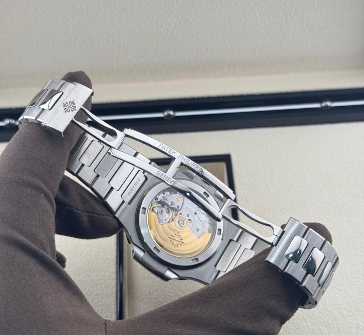 Patek Philippe Nautilus 5711 1a