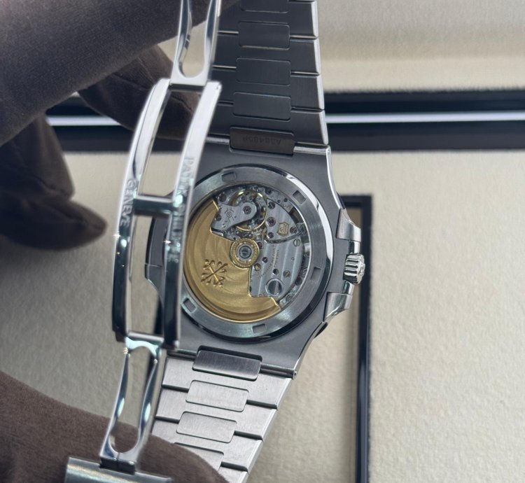 Patek Philippe Nautilus 5711 1a