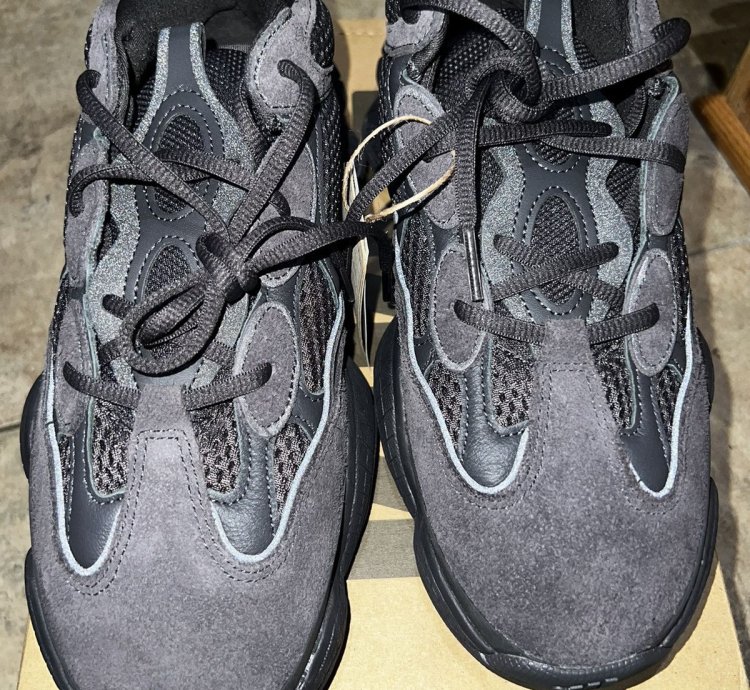 Yeezy 500