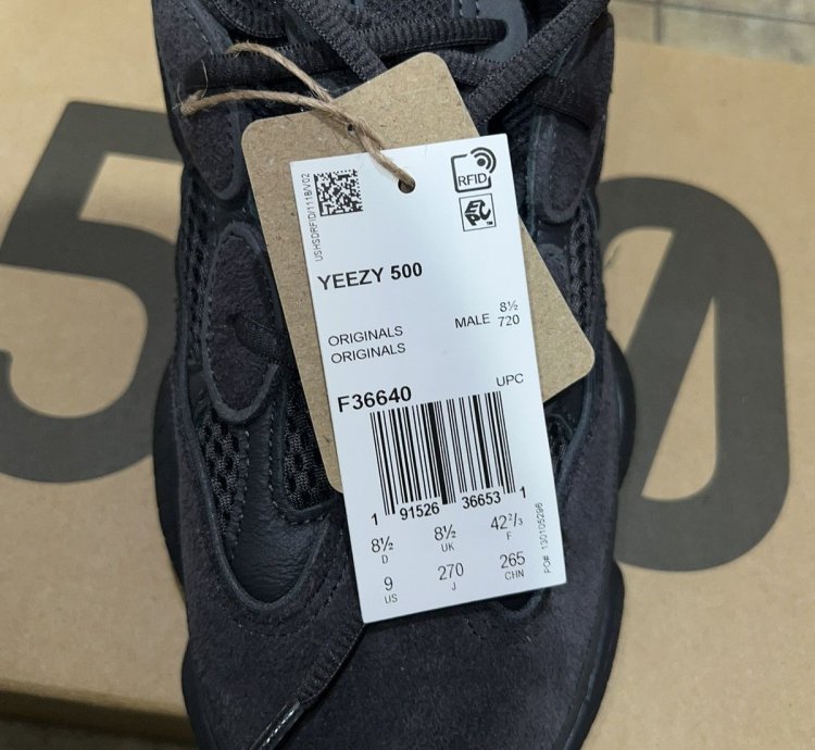 Yeezy 500
