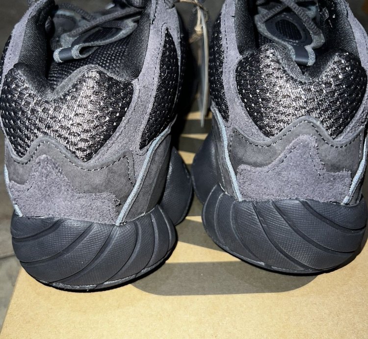 Yeezy 500