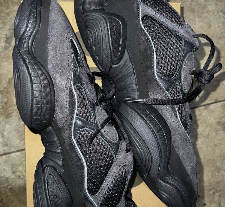 Yeezy 500
