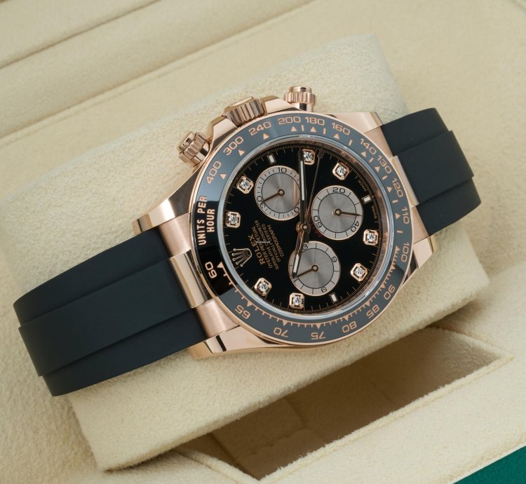 Rolex Daytona Cosmograph Daytona 126515ln Black Sundust Dial With Factory Diamonds
