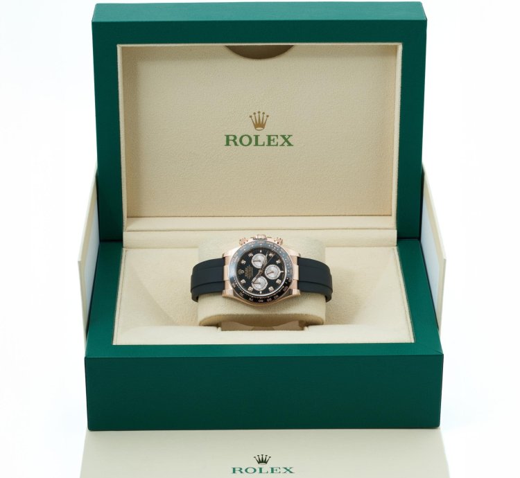 Rolex Daytona Cosmograph Daytona 126515ln Black Sundust Dial With Factory Diamonds