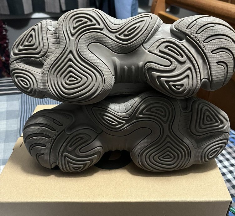 Yeezy 500 Ash Grey