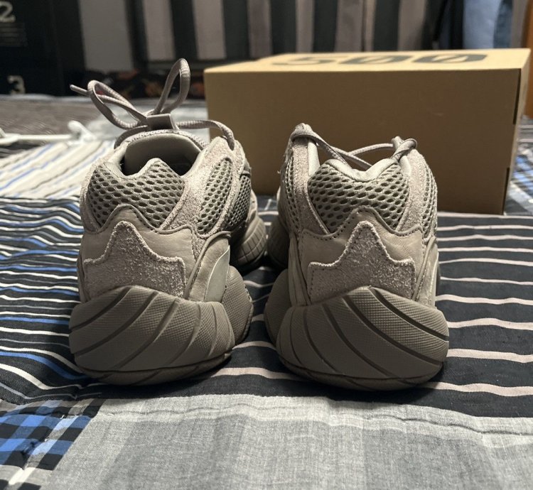 Yeezy 500 Ash Grey
