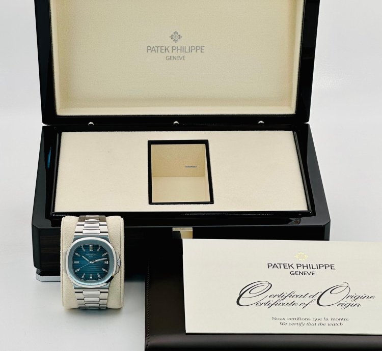 Patek Philippe Nautilus 5711 1a Blue Dial