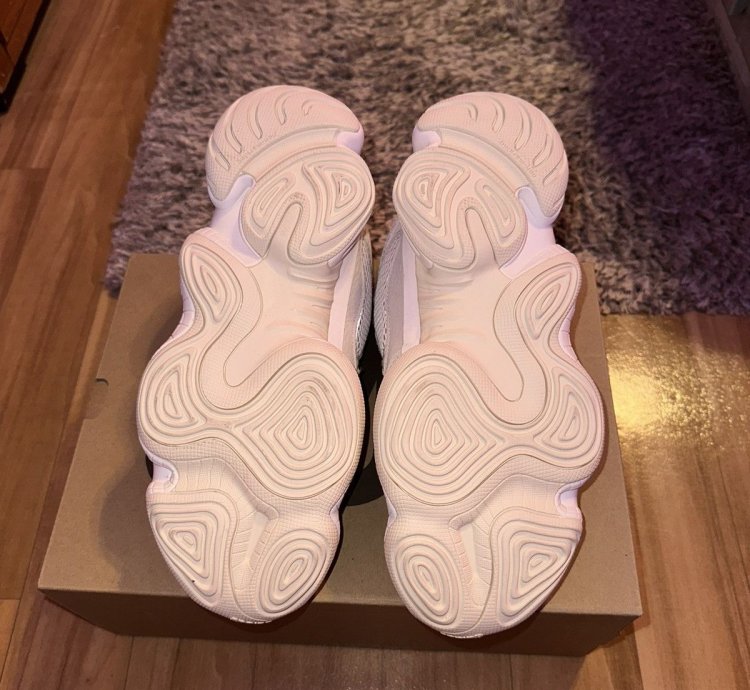 Yeezy 500 Bone White