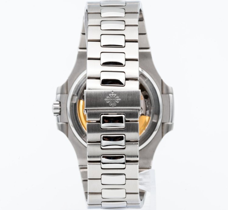 Patek Philippe Nautilus 5711 1a Blue Dial Steel Bracelet Full Set