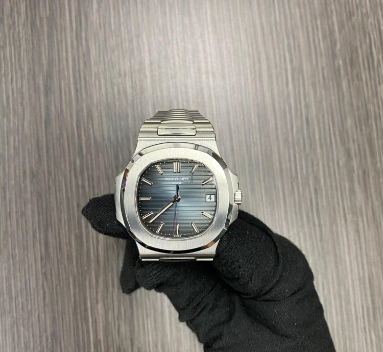 Patek Philippe Nautilus 5711 1a Blue Nautilus