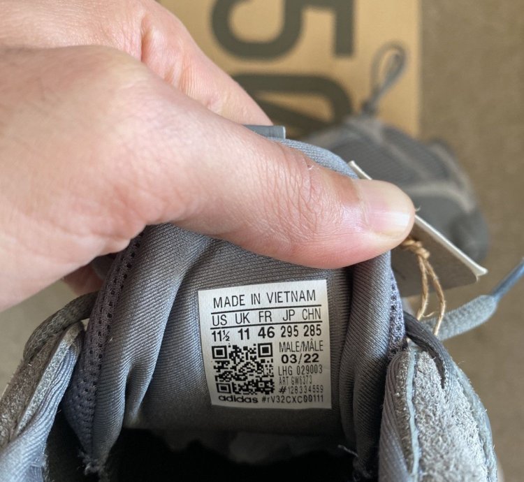 Yeezy 500 Granite