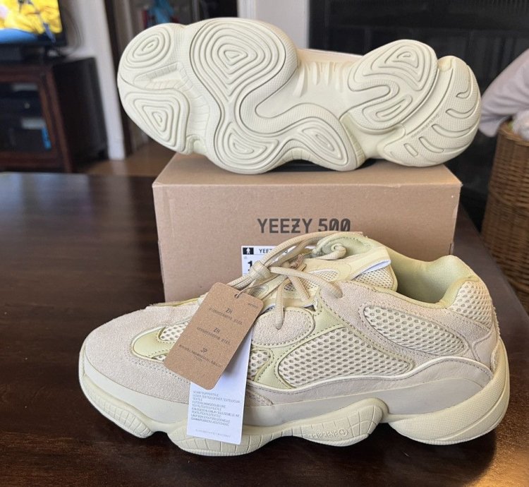 Yeezy 500 Super Moon Yellow