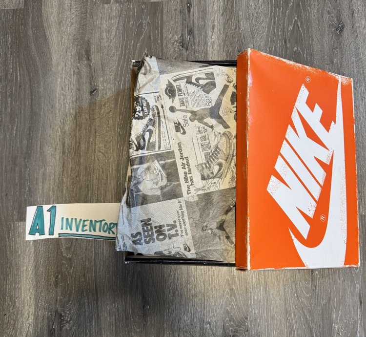 Air Jordan 1 Retro High Lost And Found