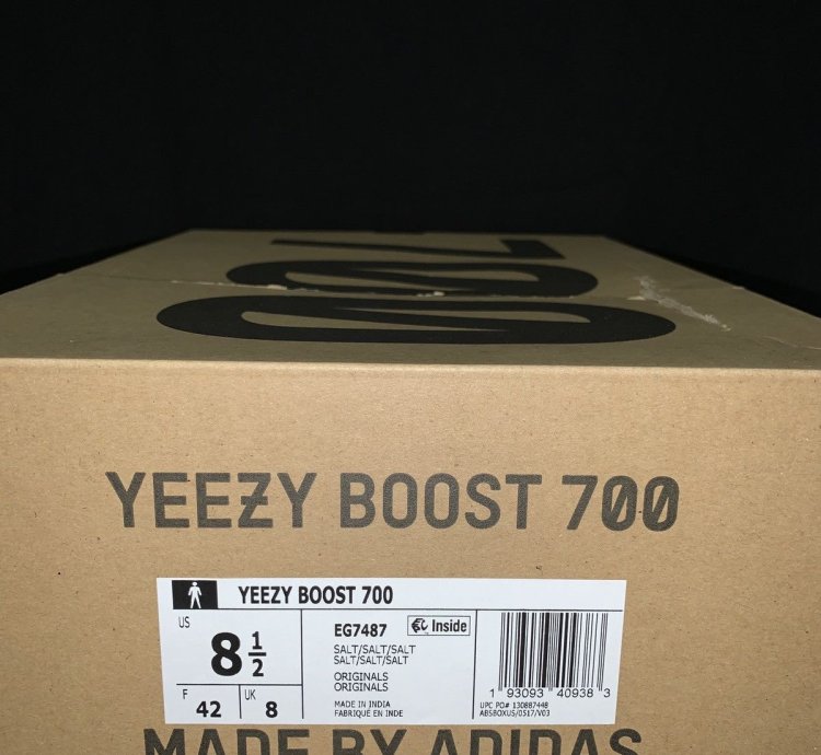 Yeezy 700
