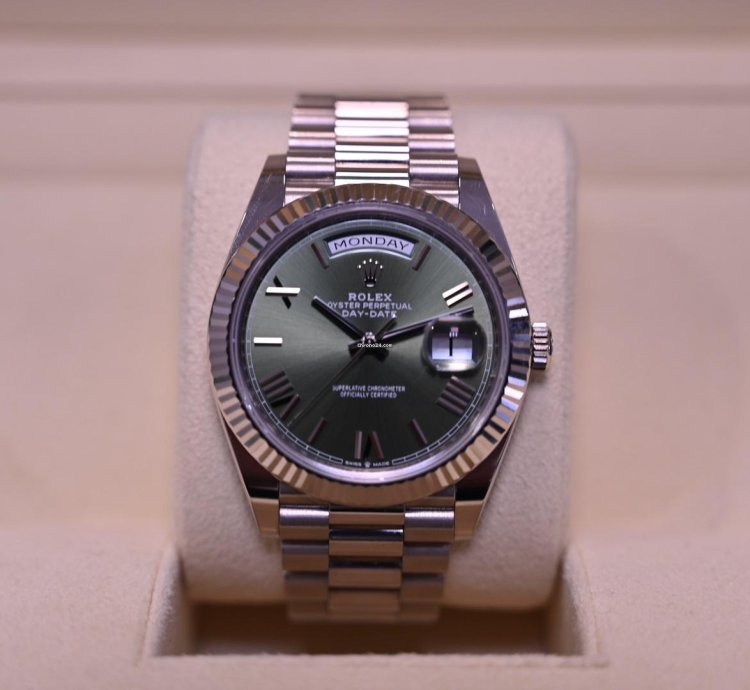 Rolex Day-date 40 40mm 2023 White Gold Day-date Green Olive Dial Unworn Box And Papers 228239