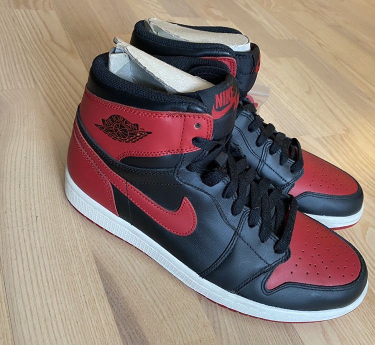Air Jordan 1 Retro High Og Bred 2013