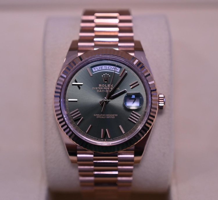 Rolex Day-date 40 40mm 228235 Olive Dial 2018 Rose Gold Full Set