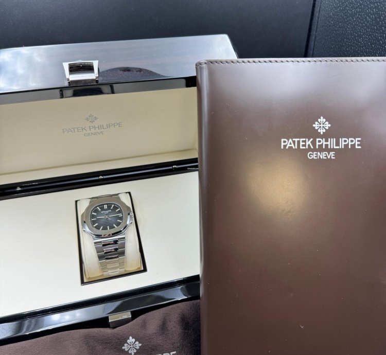 Patek Philippe Nautilus 5711 1a-010