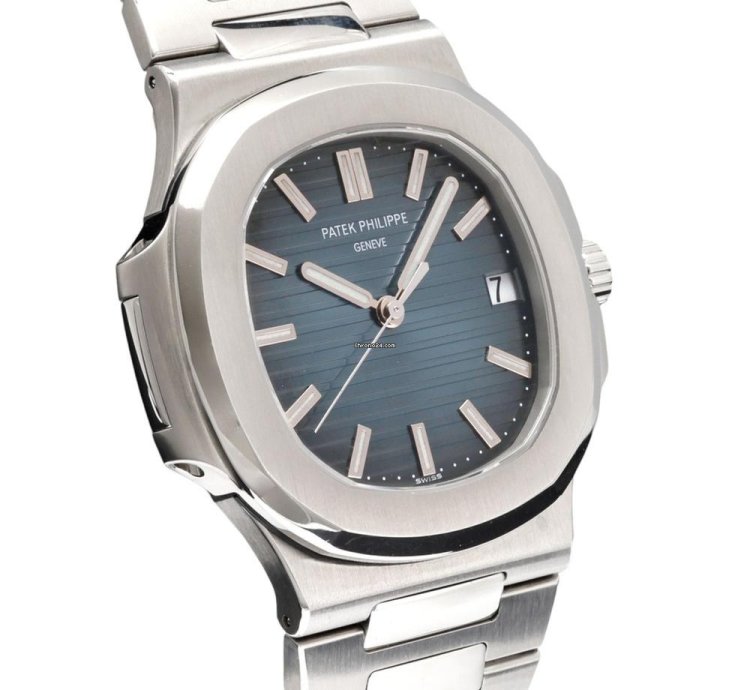 Patek Philippe Nautilus 5711 1a-010 Automatic Steel Good