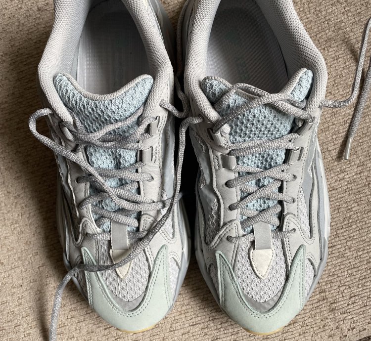 Yeezy 700 V2 Inertia