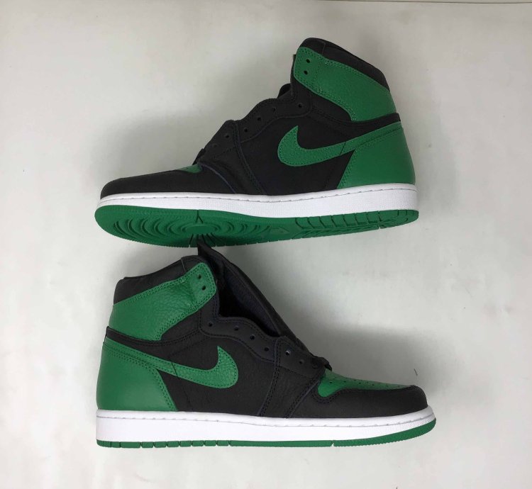 Air Jordan 1 Retro High Og Pine Green 2 0