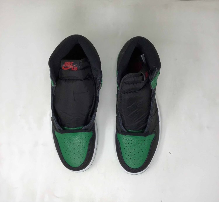 Air Jordan 1 Retro High Og Pine Green 2 0