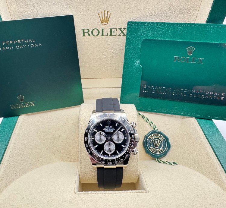 Rolex Daytona Cosmograph Daytona 126519ln Oysterflex 2025