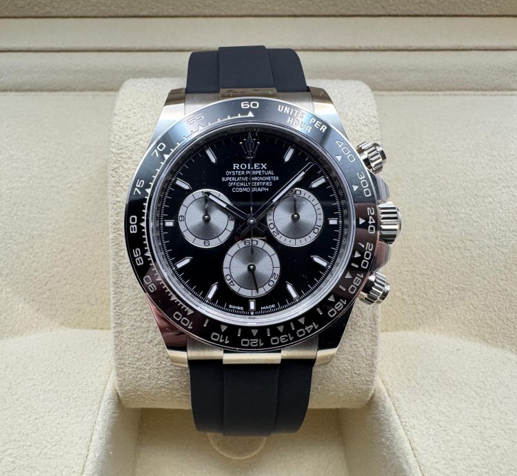 Rolex Daytona Cosmograph Daytona 126519ln Oysterflex 2025