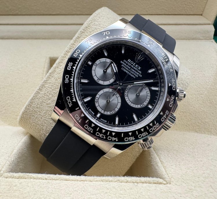 Rolex Daytona Cosmograph Daytona 126519ln Oysterflex 2025