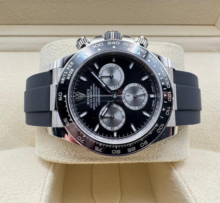 Rolex Daytona Cosmograph Daytona 126519ln Oysterflex 2025