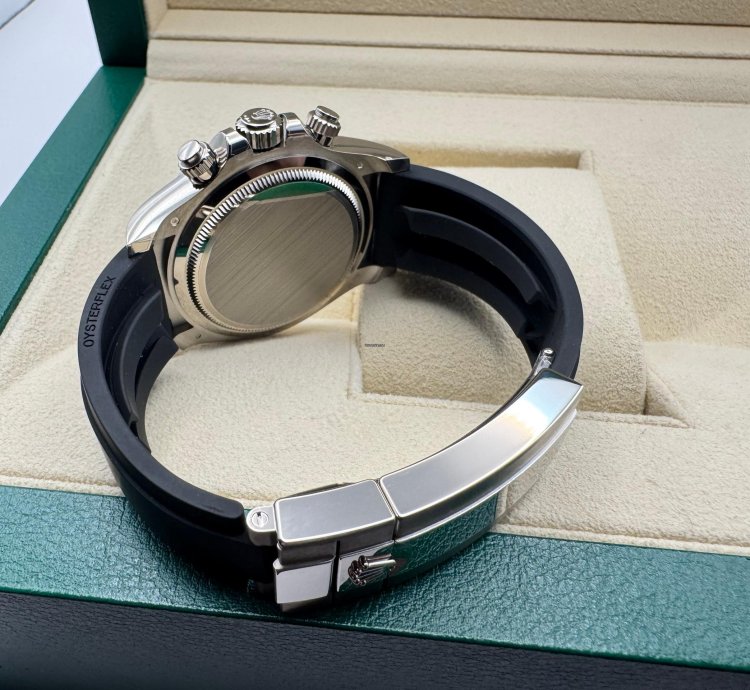 Rolex Daytona Cosmograph Daytona 126519ln Oysterflex 2025
