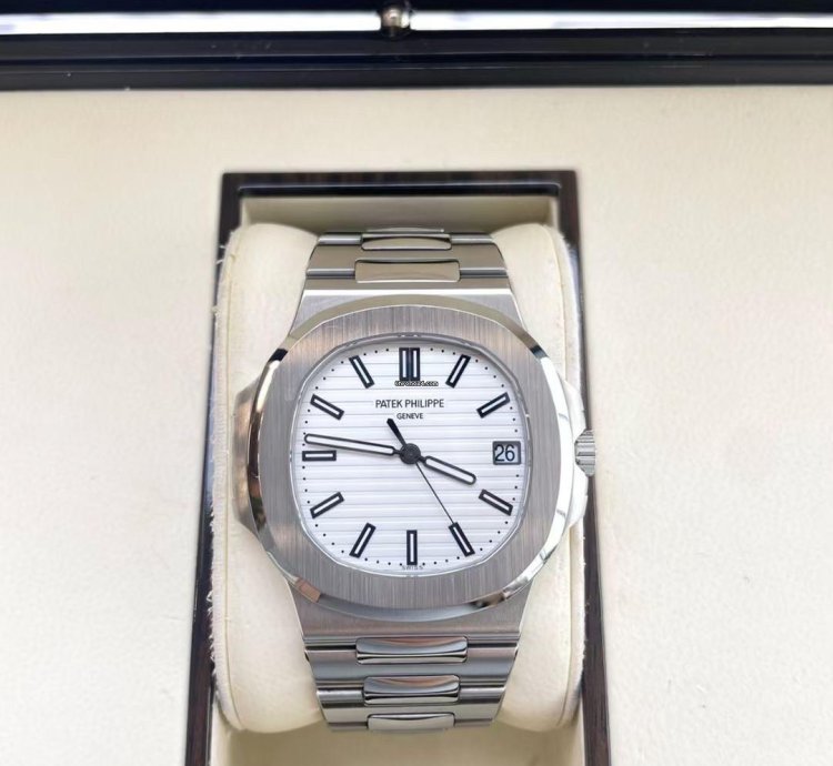 Patek Philippe Nautilus 5711 1a-011
