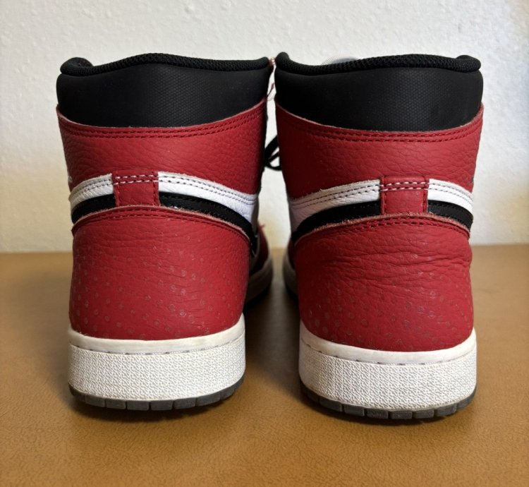Air Jordan 1 Retro High Spider-man Origin Story