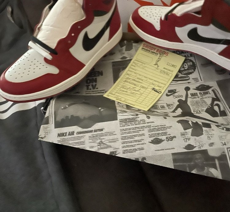 Air Jordan 1 Retro Lost And Found