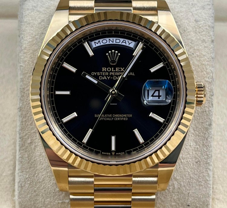 Rolex Day-date 40 40mm Black Index Dial Yellow Gold Bracelet 228238 Unworn 2023