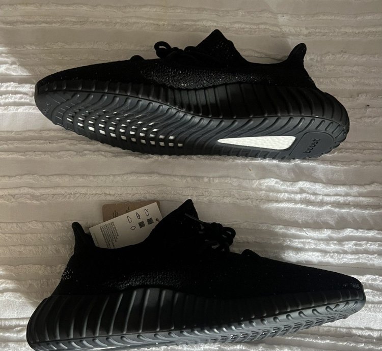 Yeezy Boost 350 Oreos