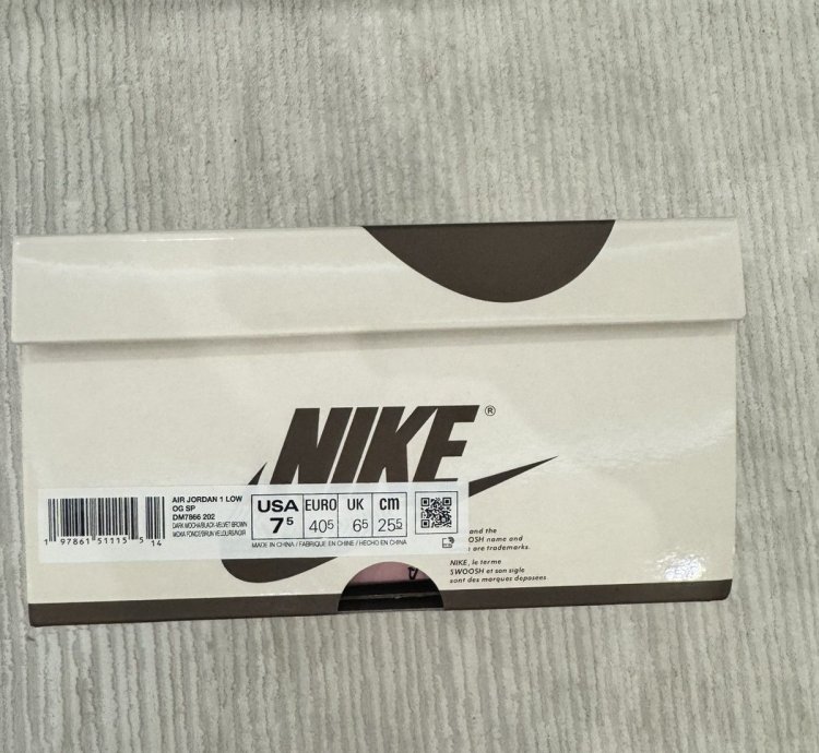 Air Jordan 1 Retro Low Travis Scott Velvet Brown Us 7 5
